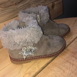 Cat & jack boots